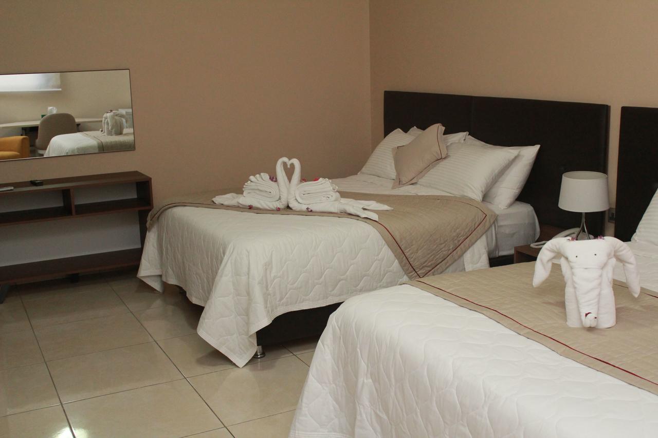 Murex Plaza Hotel & Suites Monrovia Bagian luar foto