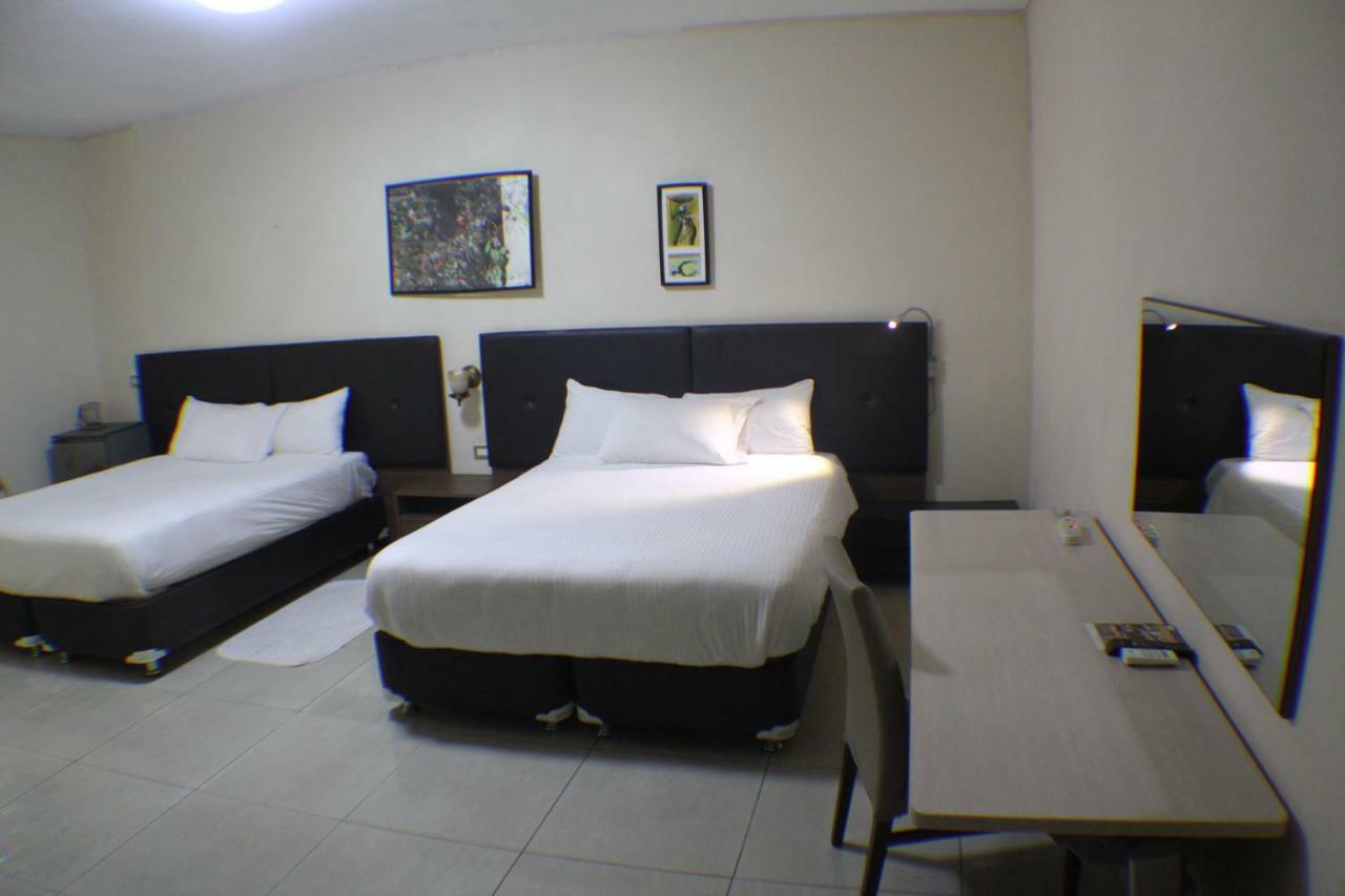 Murex Plaza Hotel & Suites Monrovia Bagian luar foto